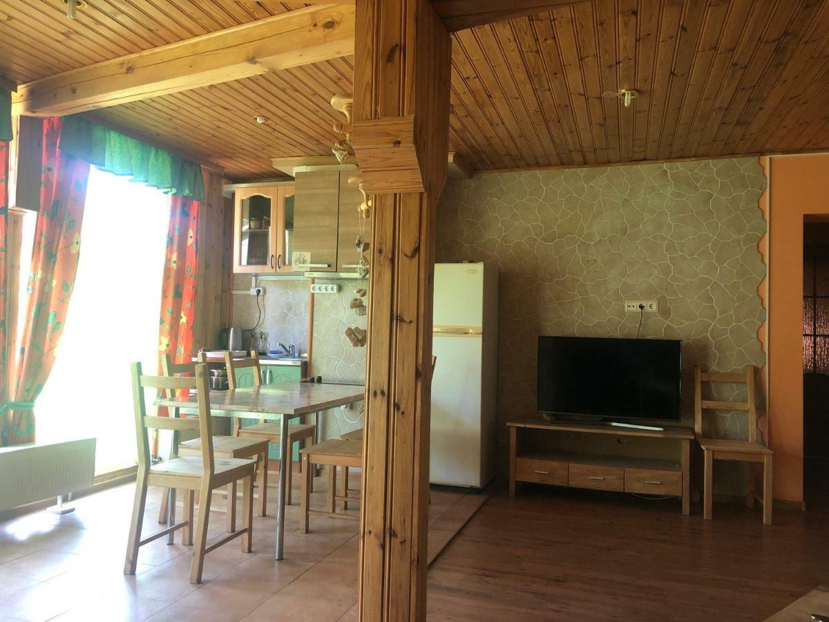 Guest House Eco Home Jurmala Bagian luar foto